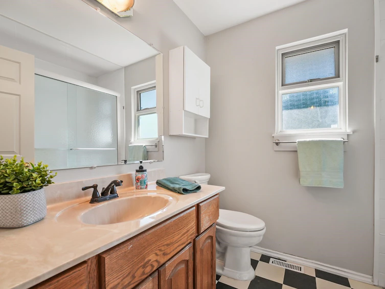 6083 181a Street, Surrey, BC, V3S 4M1 - 21