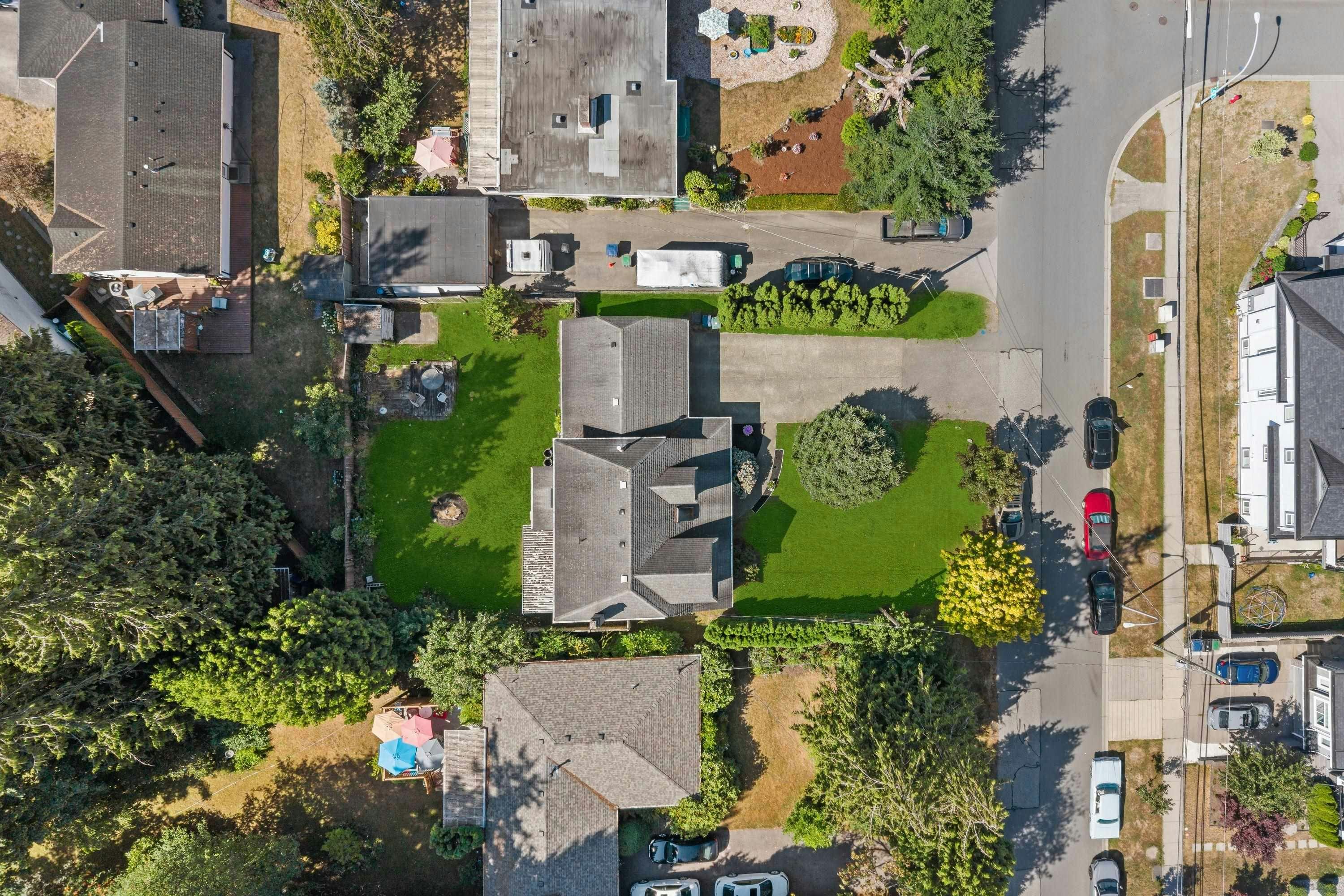 6083 181a Street, Surrey, BC, V3S 4M1 - 26