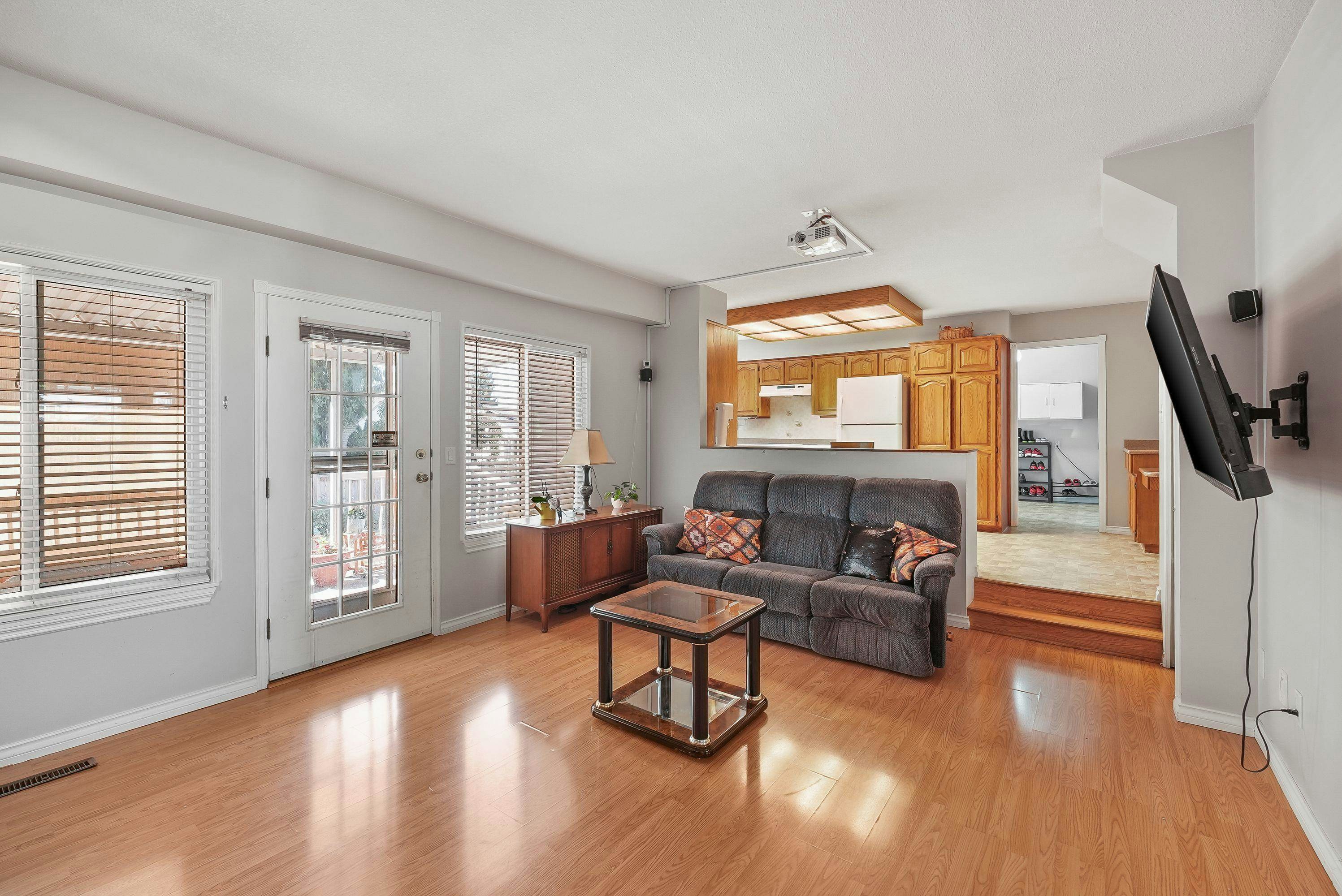 6083 181a Street, Surrey, BC, V3S 4M1 - 11