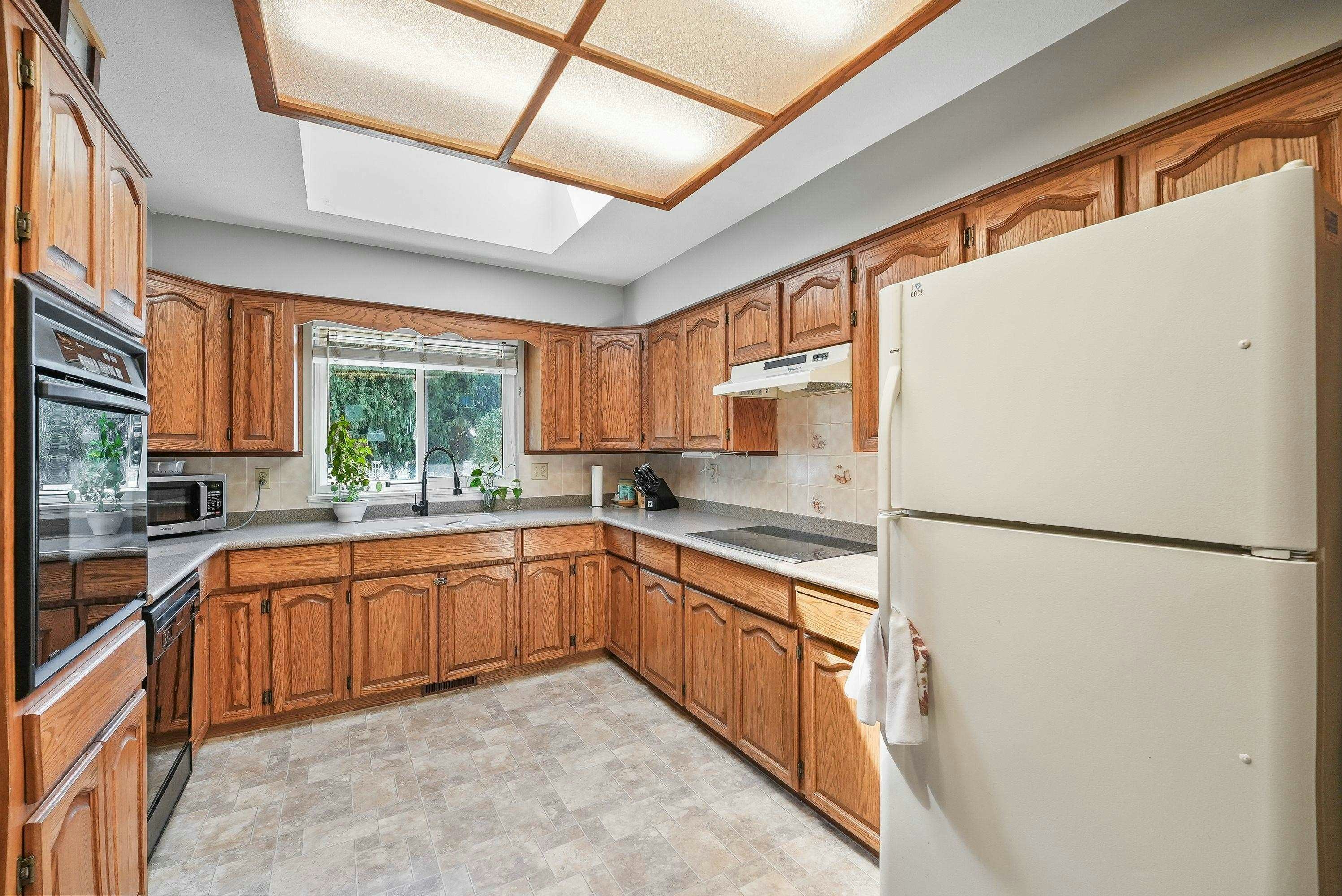 6083 181a Street, Surrey, BC, V3S 4M1 - 7