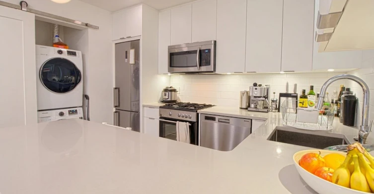 163 W 20th Street, North Vancouver, BC, B5Z 2X3 - 6