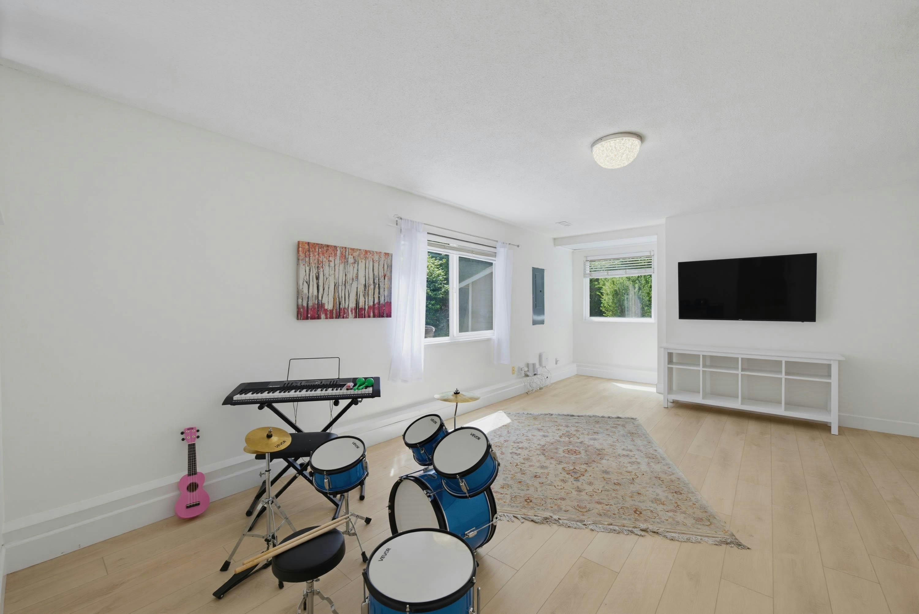 856 55a Street, Delta, BC, V4M 3M4 - 12