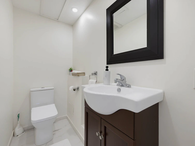 856 55a Street, Delta, BC, V4M 3M4 - 15