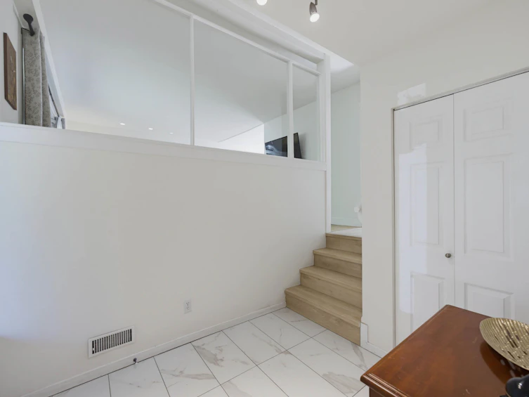 856 55a Street, Delta, BC, V4M 3M4 - 11