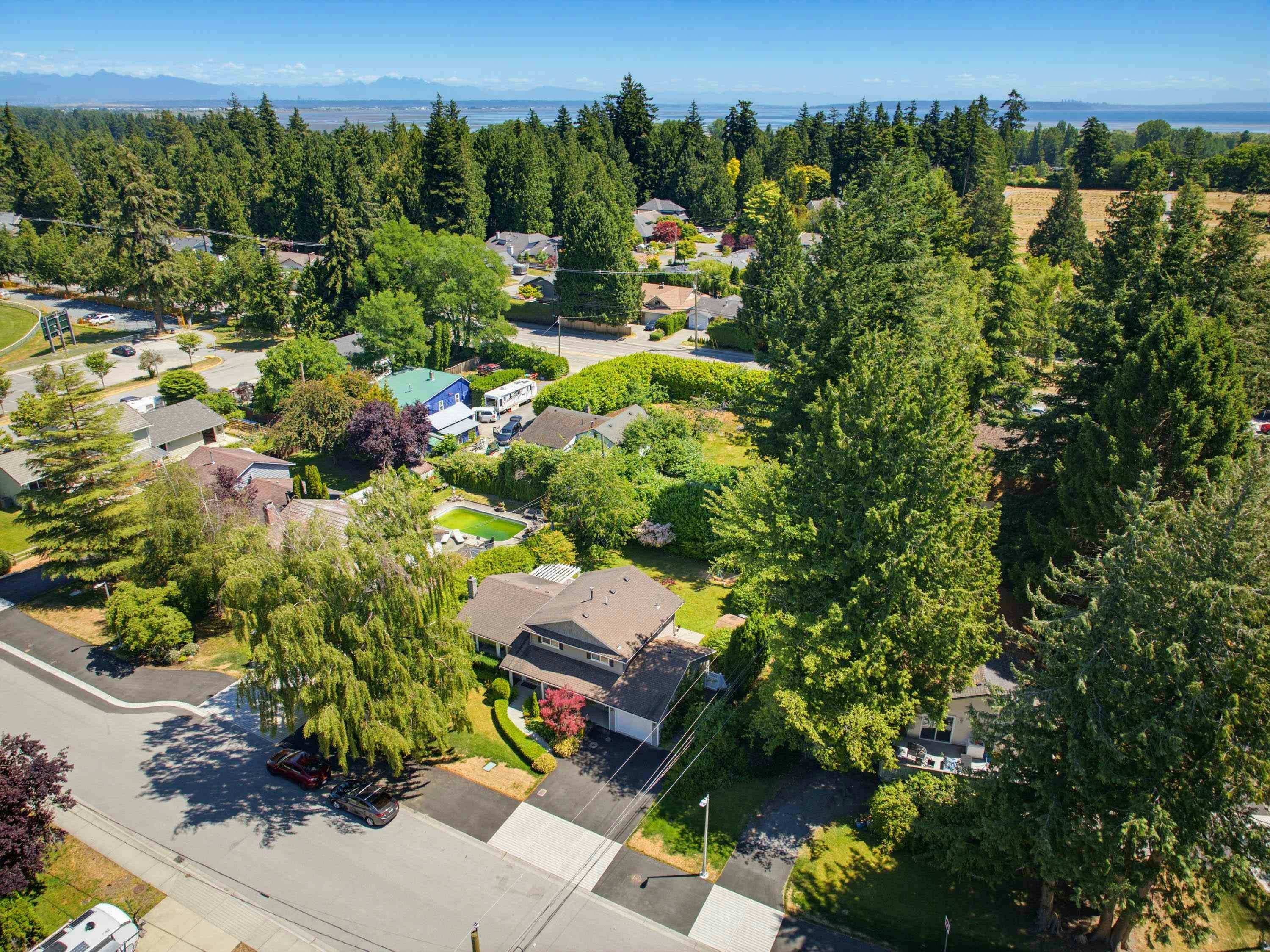 856 55a Street, Delta, BC, V4M 3M4 - 33