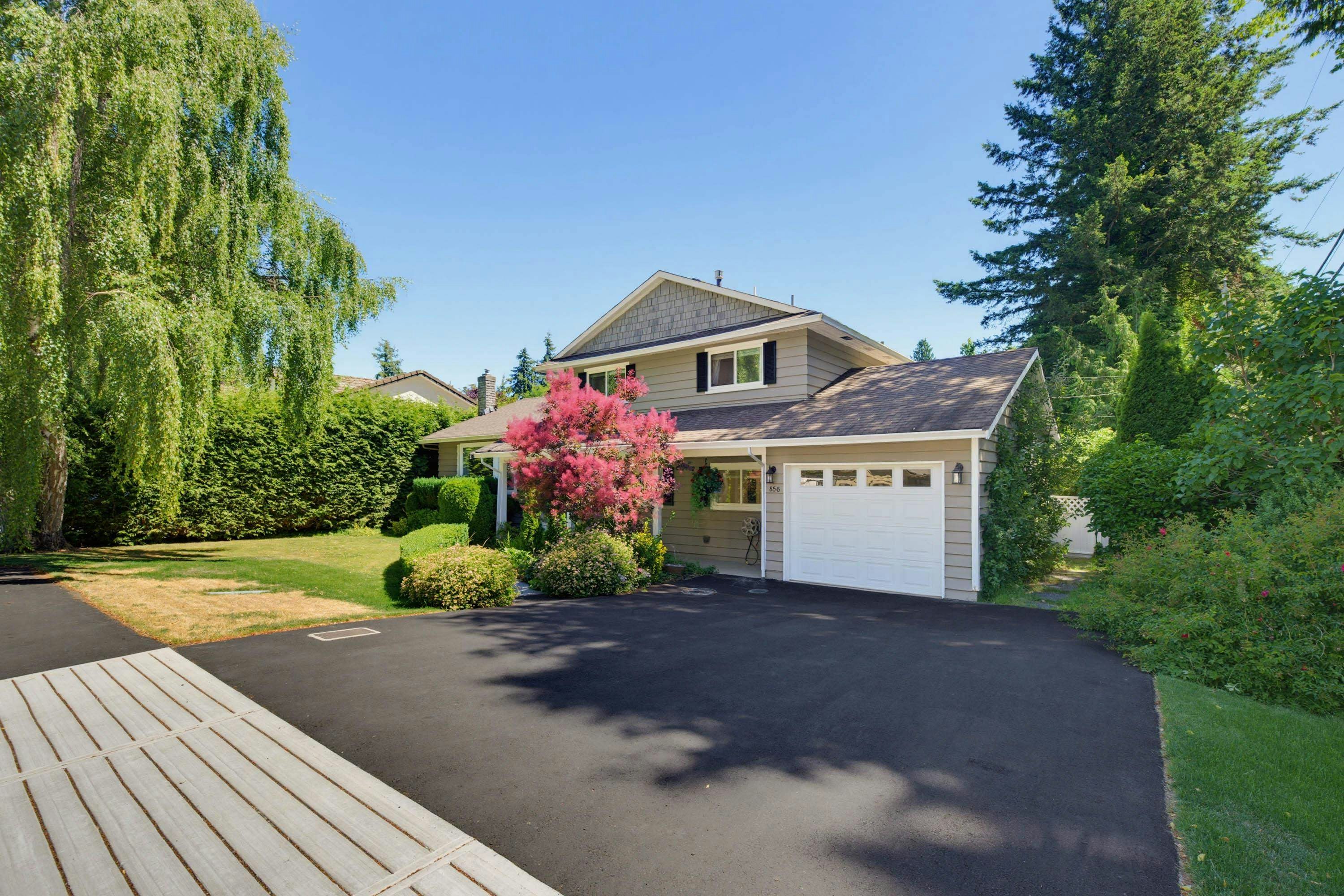 856 55a Street, Delta, BC, V4M 3M4 - 34