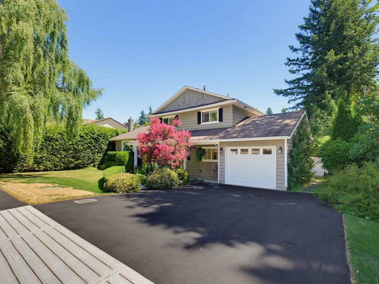 856 55a Street, Delta, BC, V4M 3M4 - 34