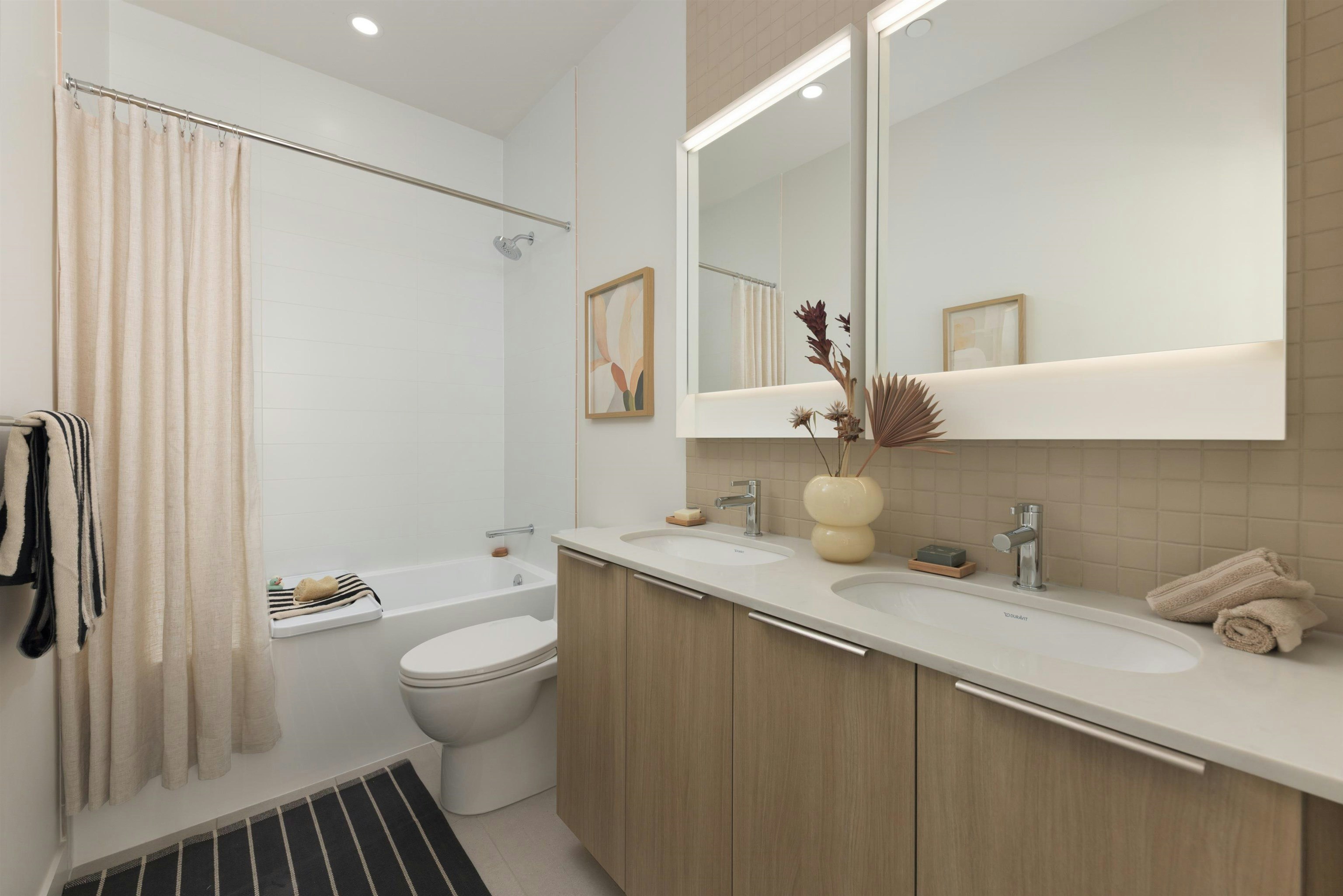 1-595 E 49th Avenue, Vancouver, BC, V5W 2H1 - 15
