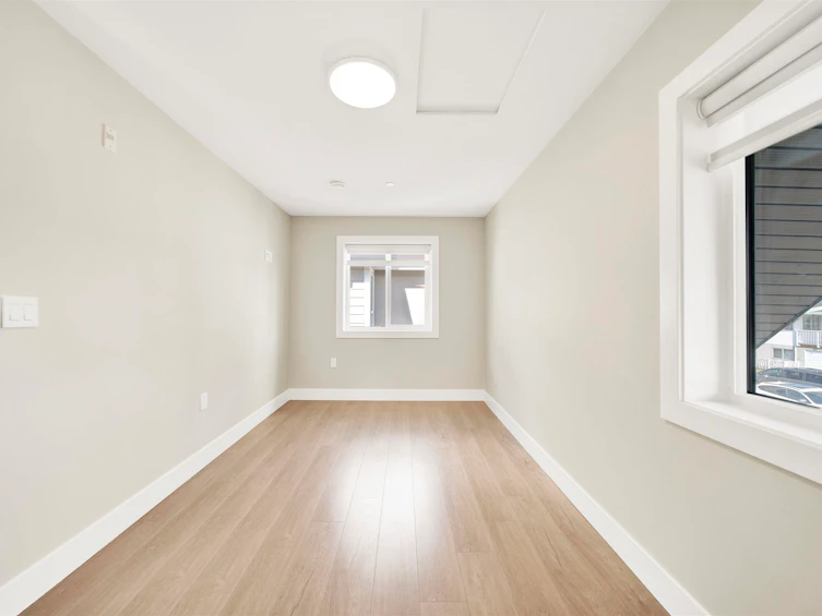 3128 Kings Avenue, Vancouver, BC, V5R 4T4 - 15