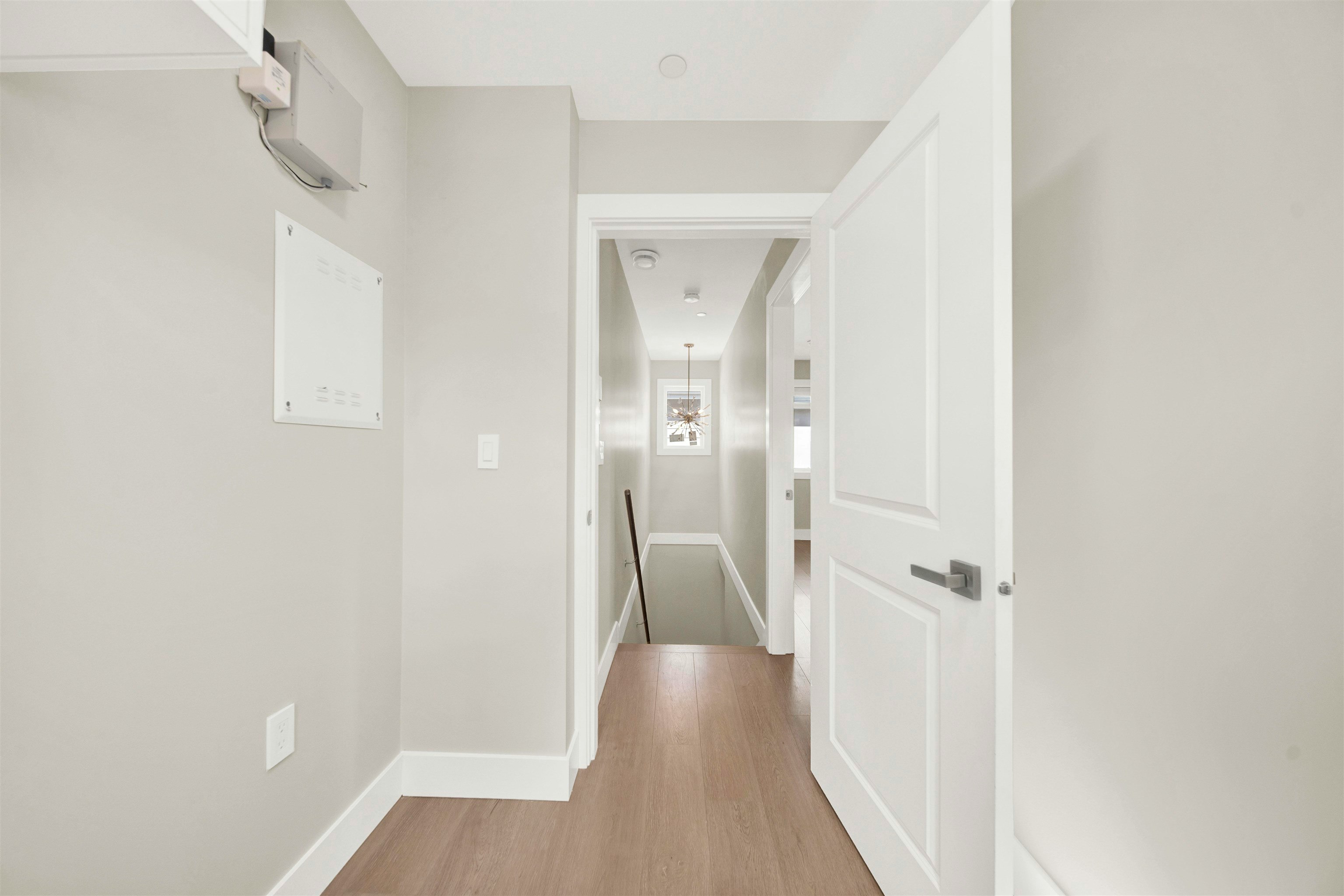 3128 Kings Avenue, Vancouver, BC, V5R 4T4 - 20
