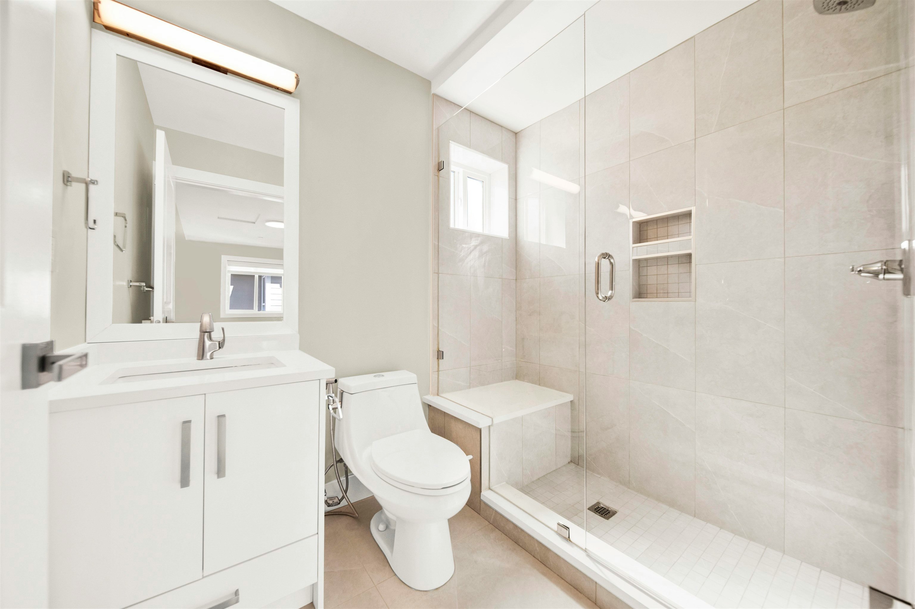 3128 Kings Avenue, Vancouver, BC, V5R 4T4 - 18