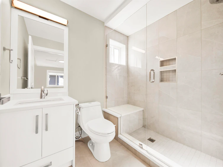3128 Kings Avenue, Vancouver, BC, V5R 4T4 - 18