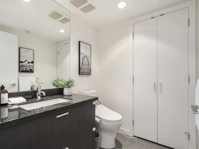 103-2232 Douglas Road - 5