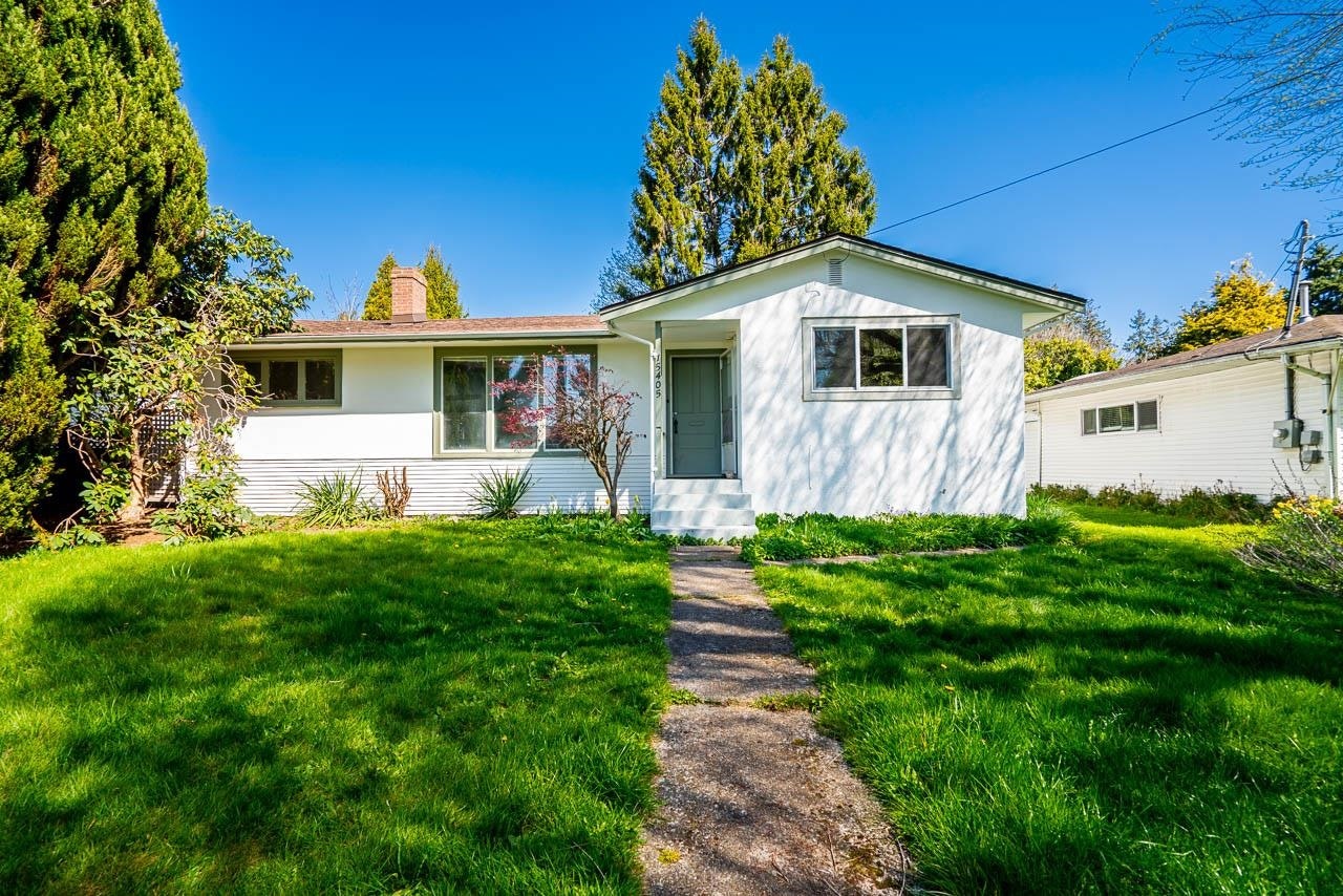 15405 Semiahmoo Avenue, Surrey, BC, V4B 1T6
