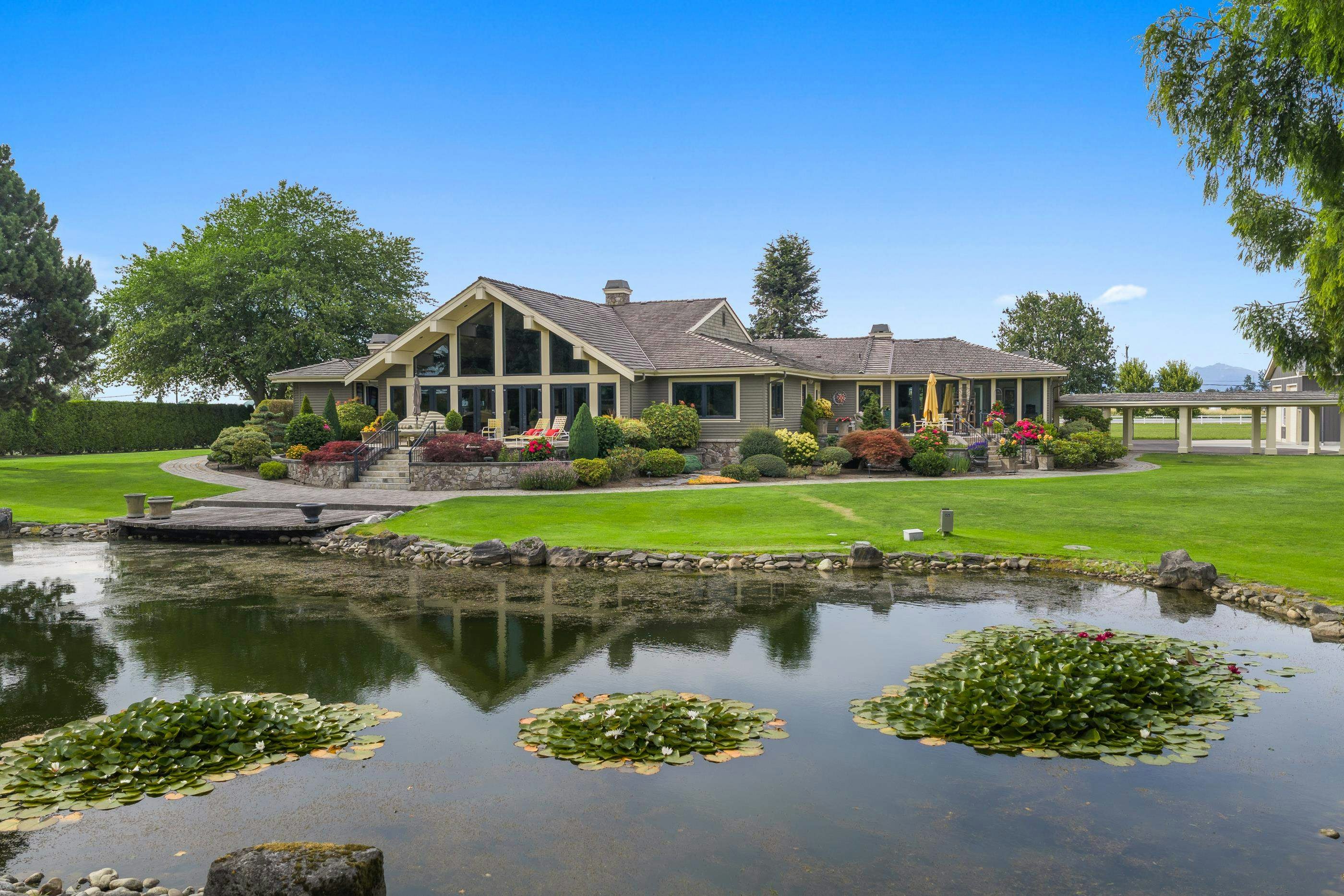 2750 52 Street, Delta, BC, V4M 4G8
