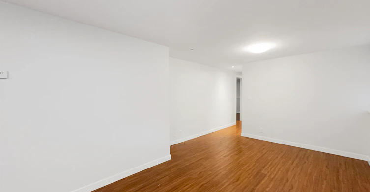 3440 W 26th Avenue, Vancouver, BC, V6S 1N5 - 5