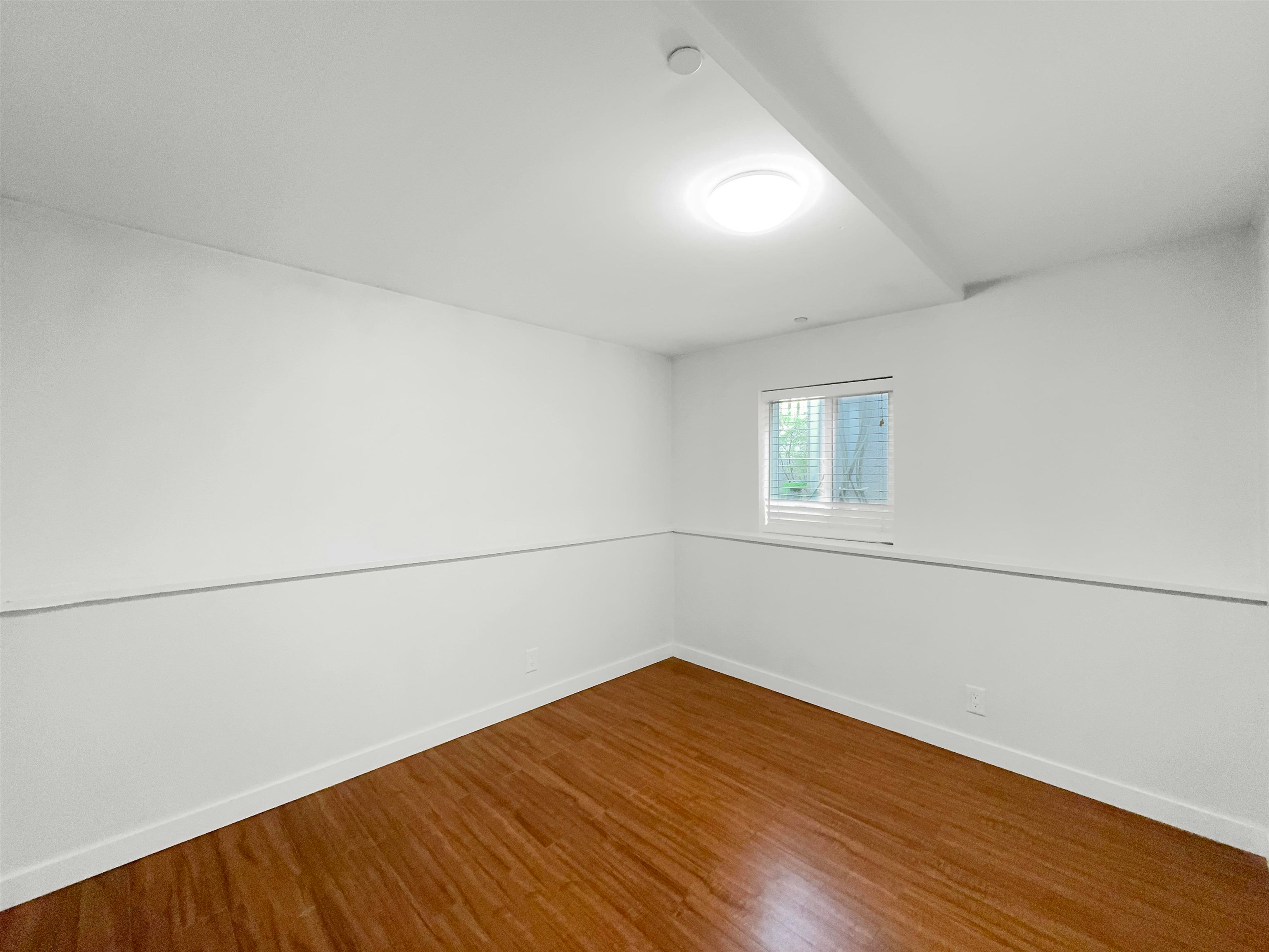 3440 W 26th Avenue, Vancouver, BC, V6S 1N5 - 11
