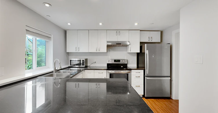 3440 W 26th Avenue, Vancouver, BC, V6S 1N5
