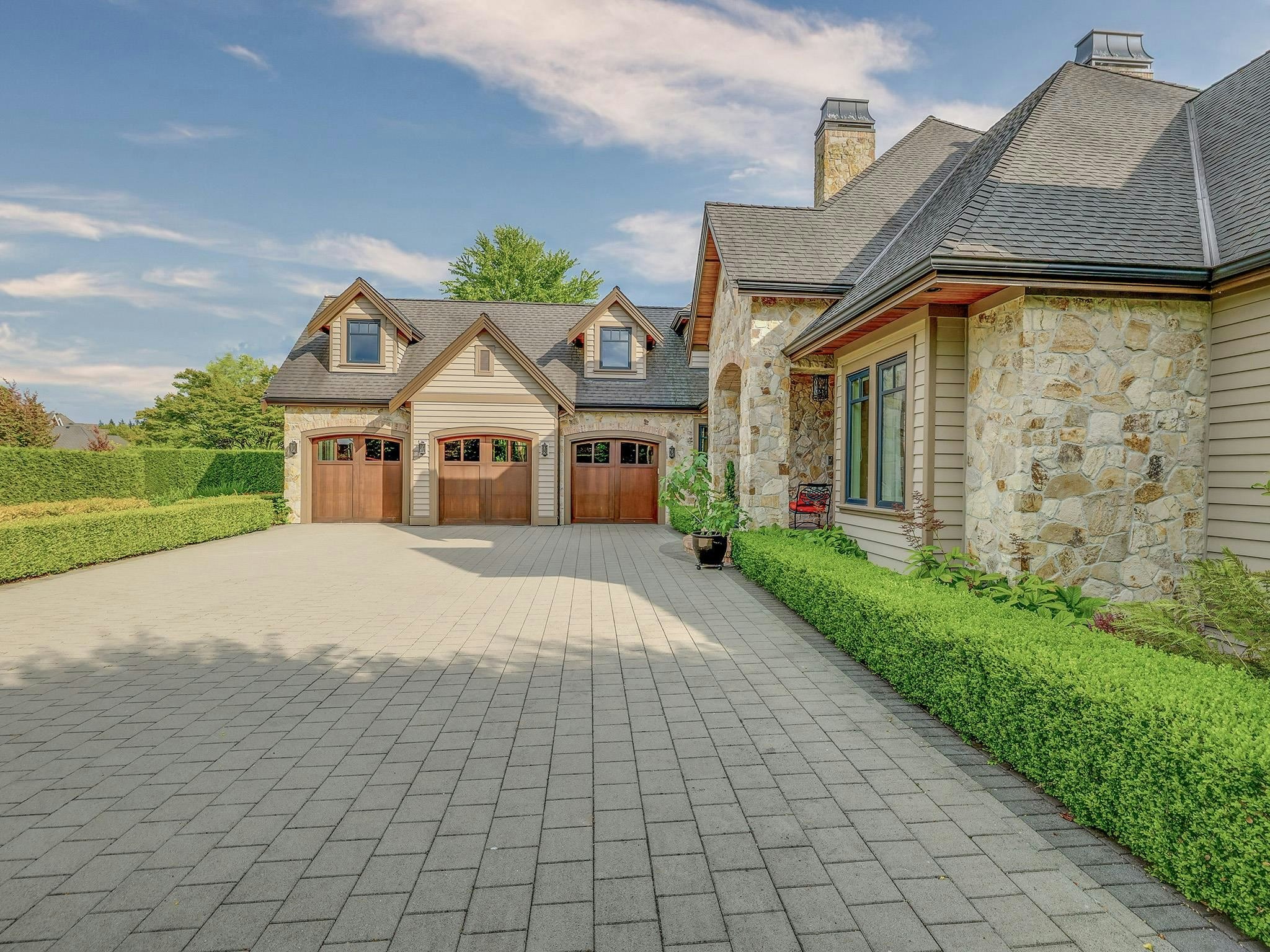 20152 2 Avenue - 3