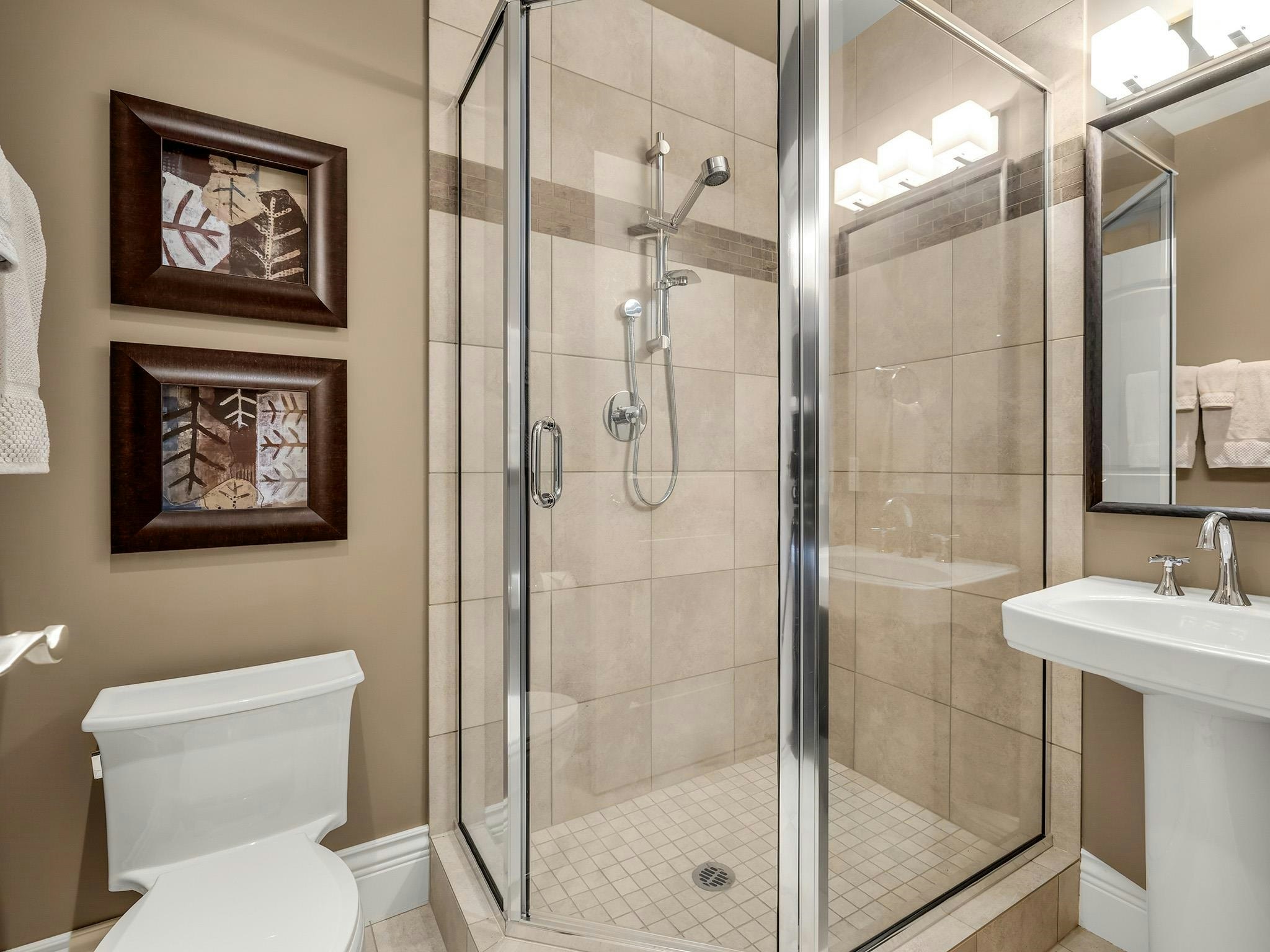 20152 2 Avenue, Langley, BC, V2Z 0A3 - 36