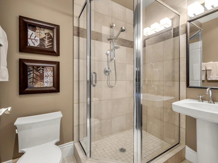 20152 2 Avenue, Langley, BC, V2Z 0A3 - 36