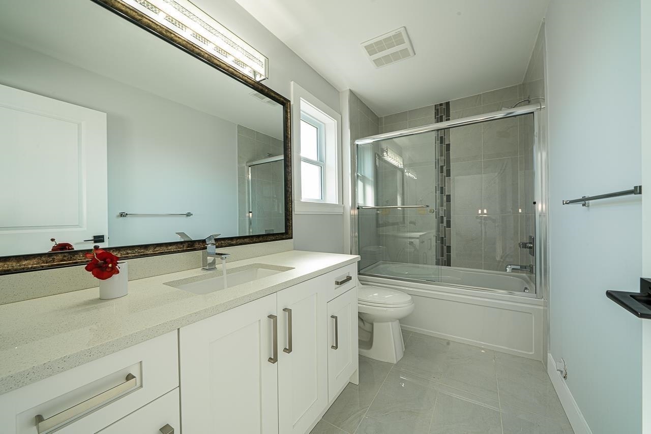 18070 67 Avenue, Surrey, BC, V3S 8C3 - 23