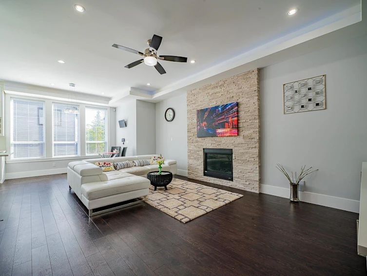 18070 67 Avenue, Surrey, BC, V3S 8C3 - 10