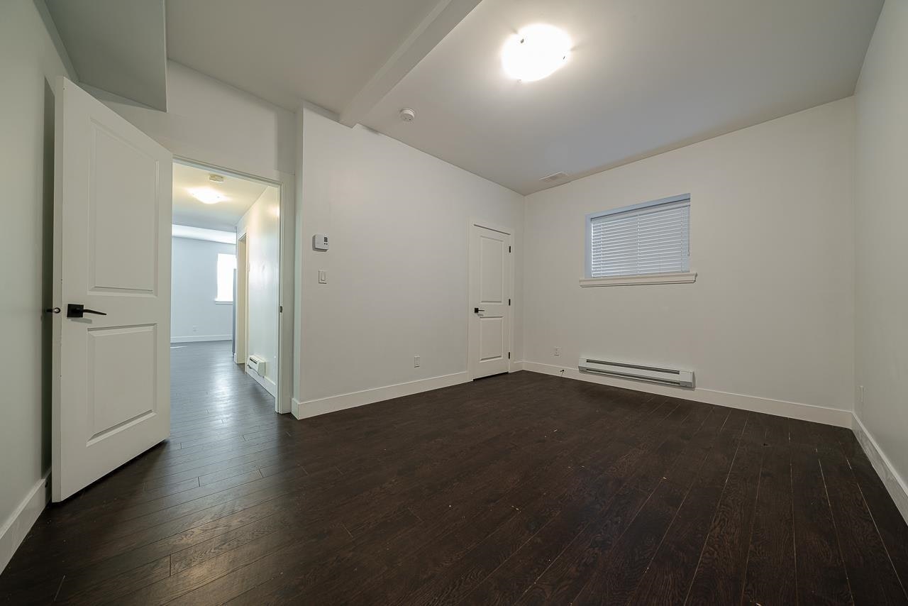 18070 67 Avenue, Surrey, BC, V3S 8C3 - 37