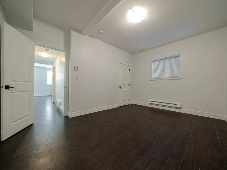 18070 67 Avenue, Surrey, BC, V3S 8C3 - 37