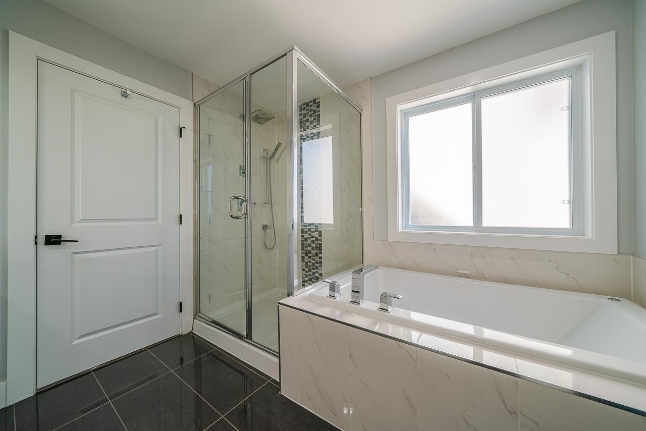 18070 67 Avenue, Surrey, BC, V3S 8C3 - 31