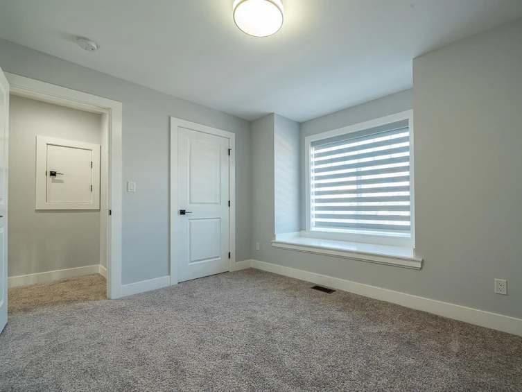 18070 67 Avenue, Surrey, BC, V3S 8C3 - 32