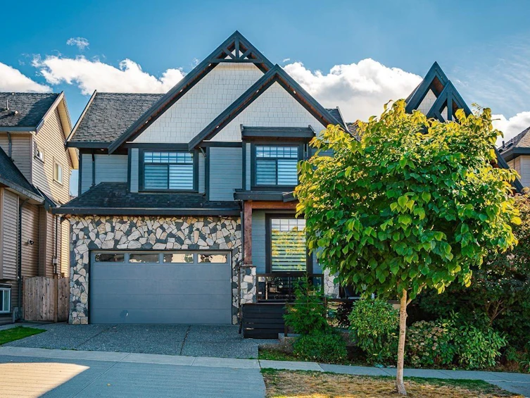 18070 67 Avenue, Surrey, BC, V3S 8C3 - 40