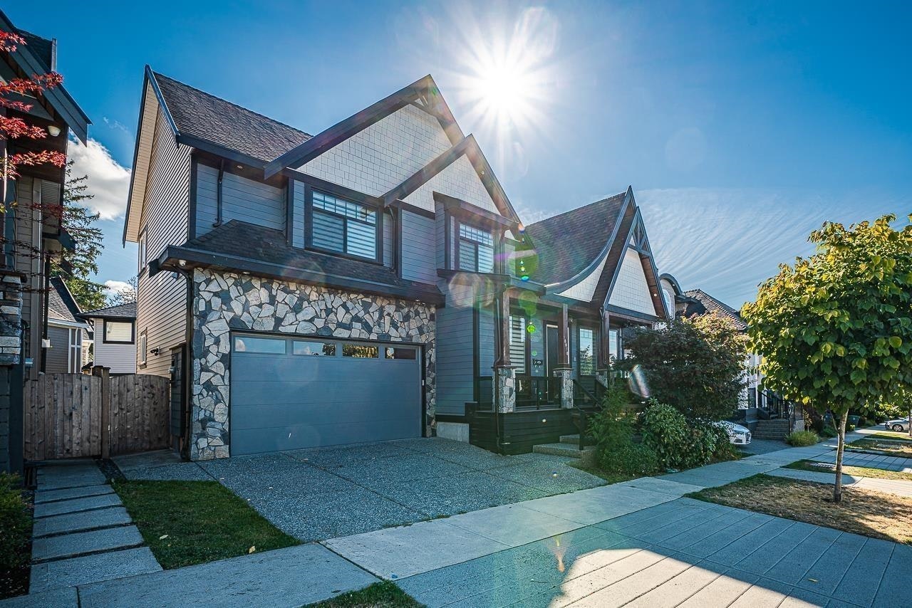 18070 67 Avenue, Surrey, BC, V3S 8C3 - 2
