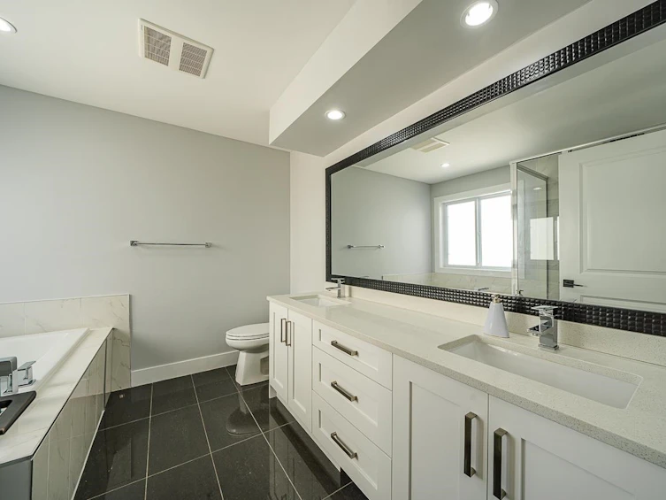 18070 67 Avenue, Surrey, BC, V3S 8C3 - 29