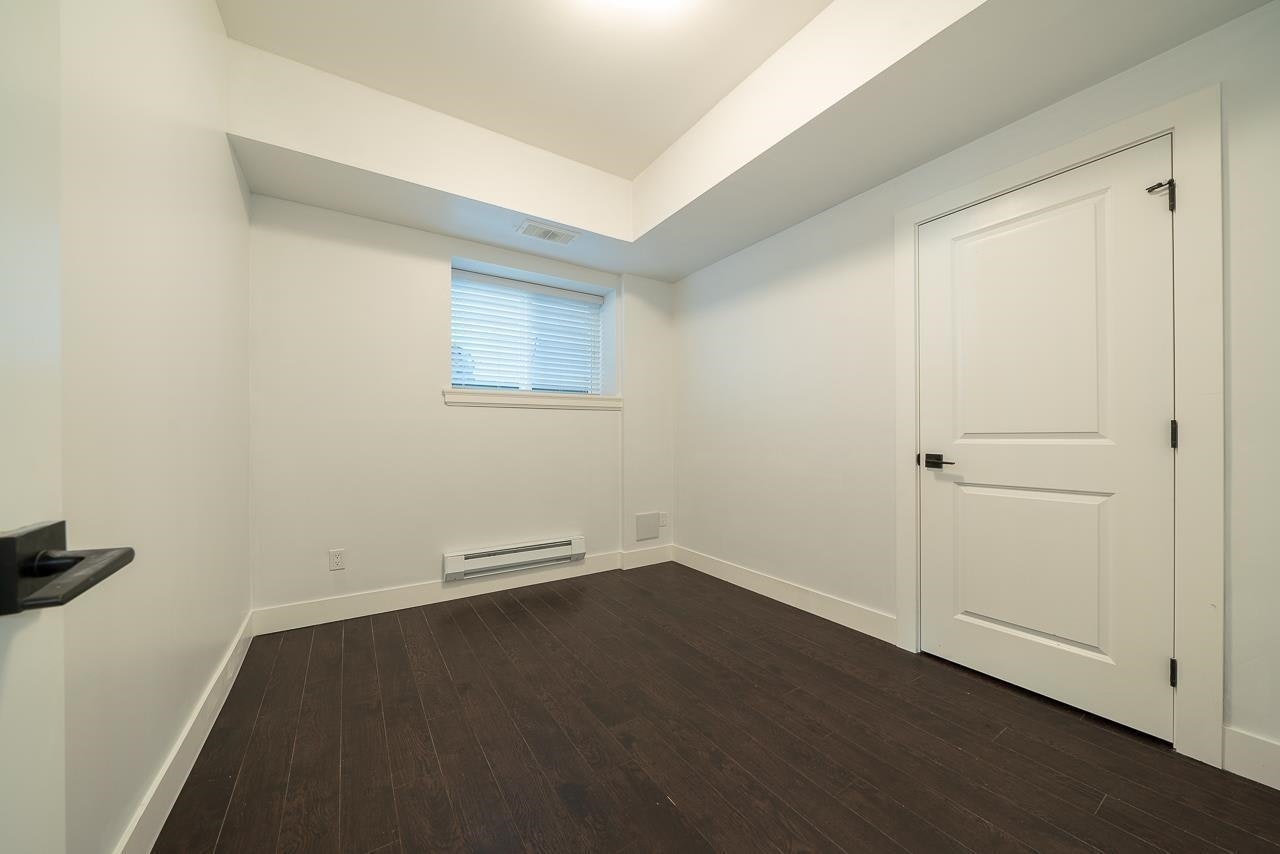 18070 67 Avenue, Surrey, BC, V3S 8C3 - 36