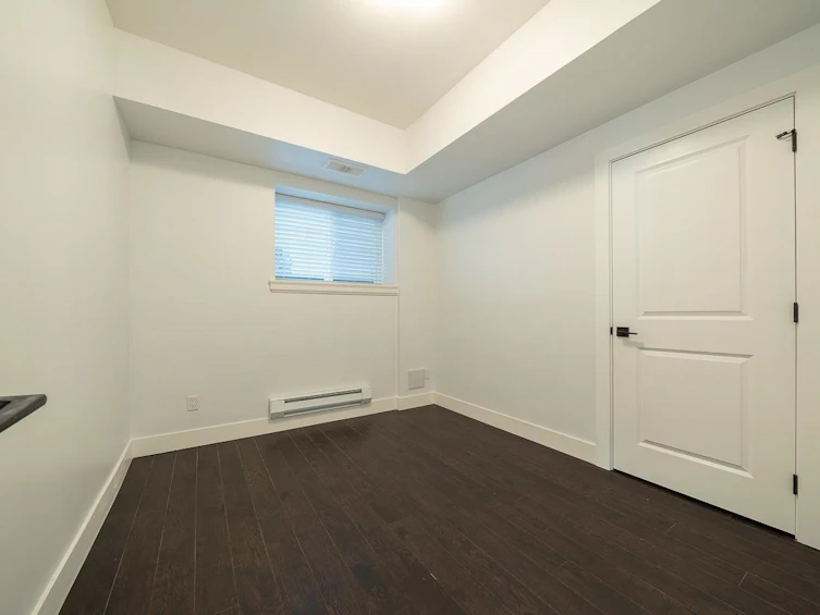 18070 67 Avenue, Surrey, BC, V3S 8C3 - 36