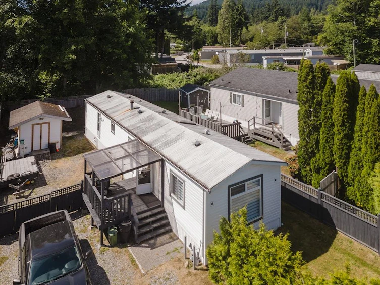 69-1413 Sunshine Coast Highway, Gibsons, BC, V0N 1V5