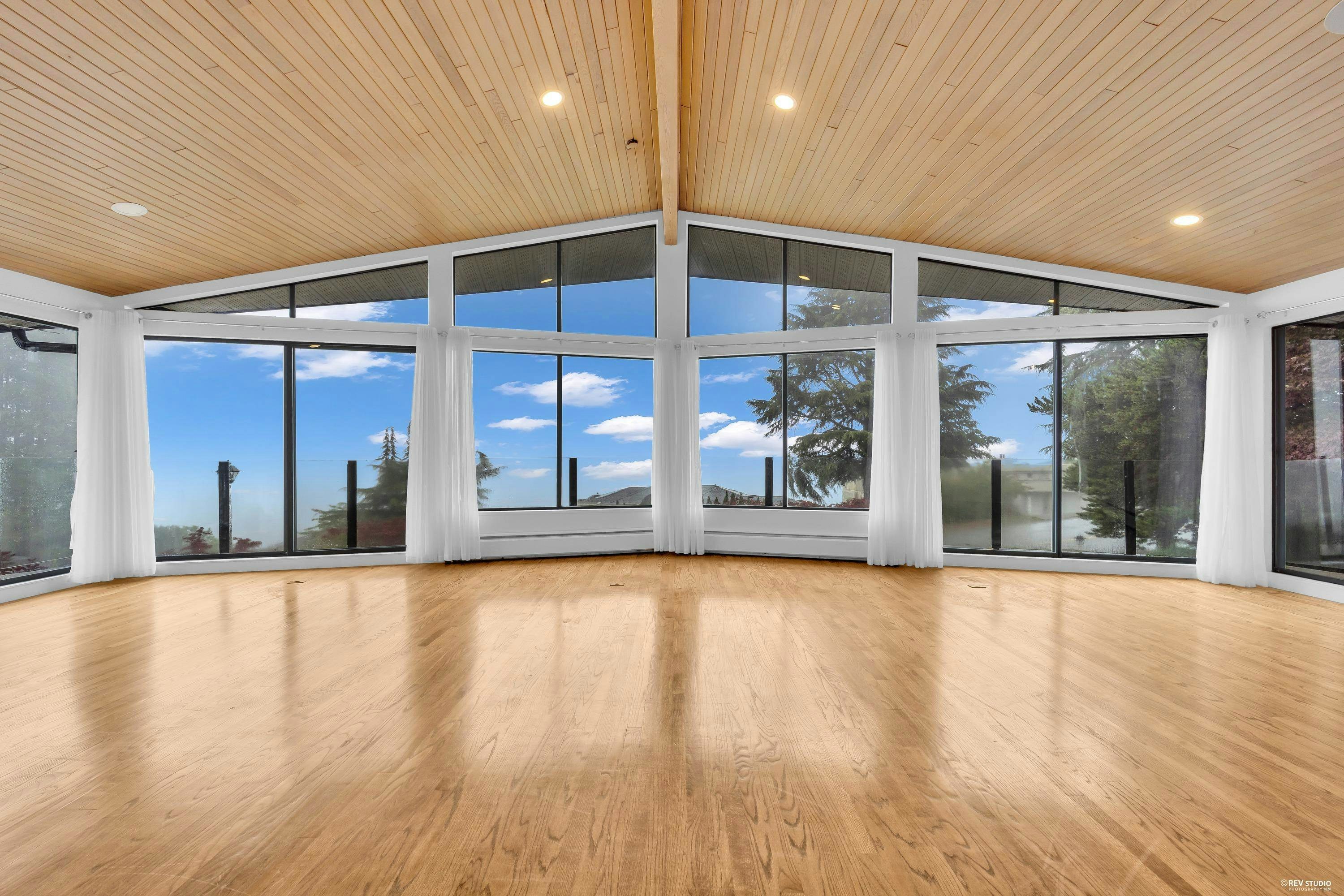 1403 Chippendale Road, West Vancouver, BC, V7S 2N7 - 18