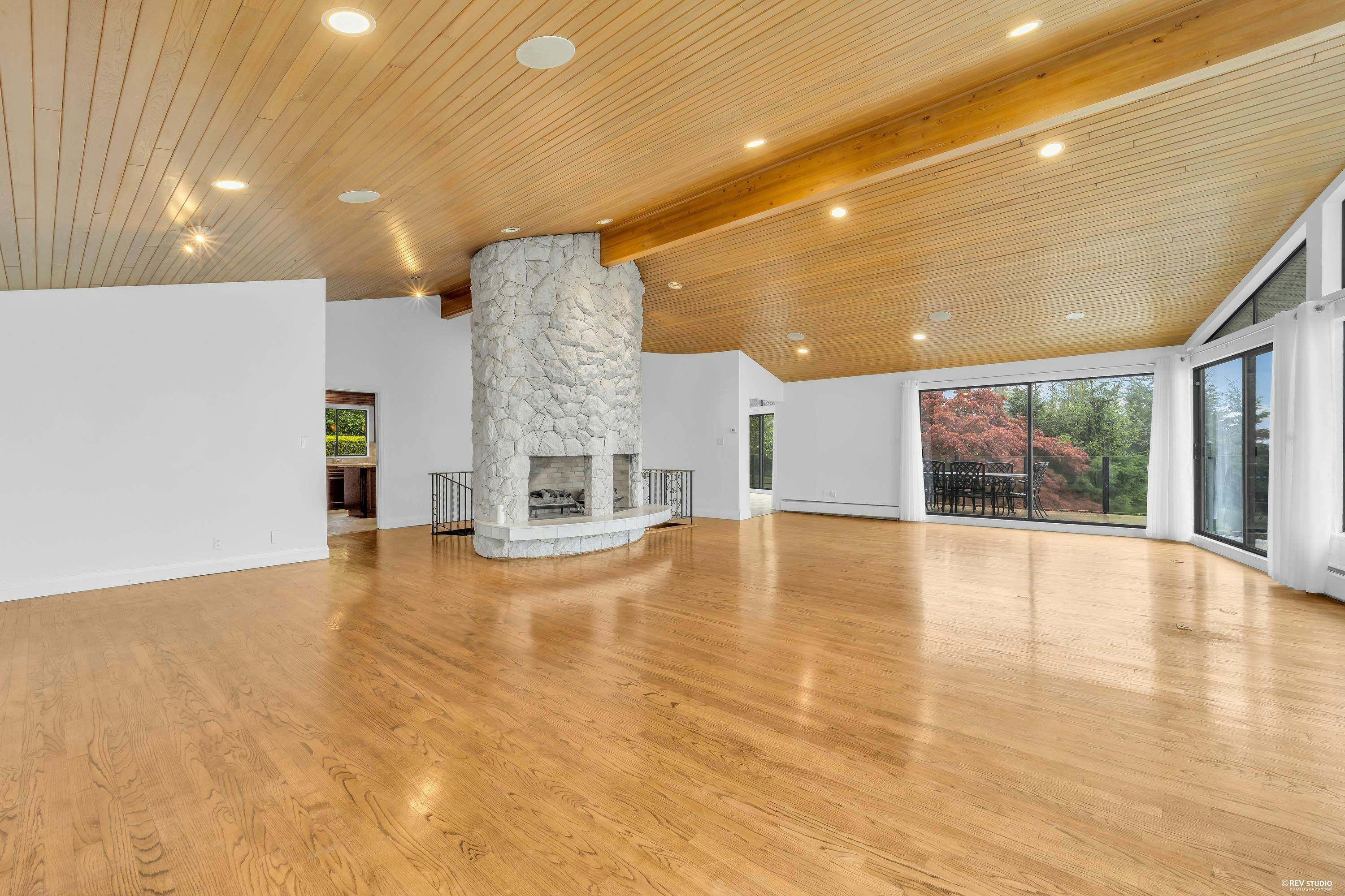 1403 Chippendale Road, West Vancouver, BC, V7S 2N7 - 21