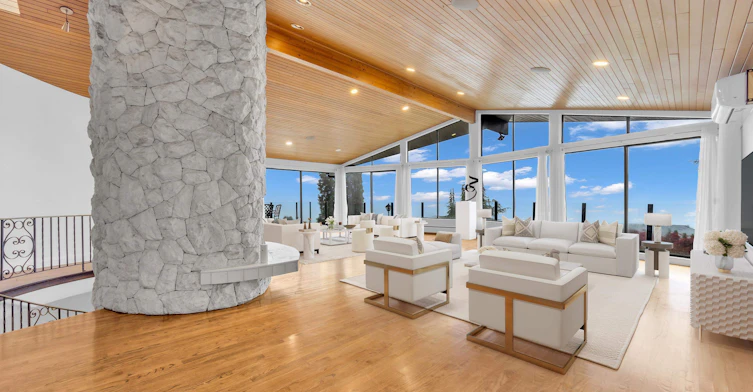 1403 Chippendale Road, West Vancouver, BC, V7S 2N7 - 2