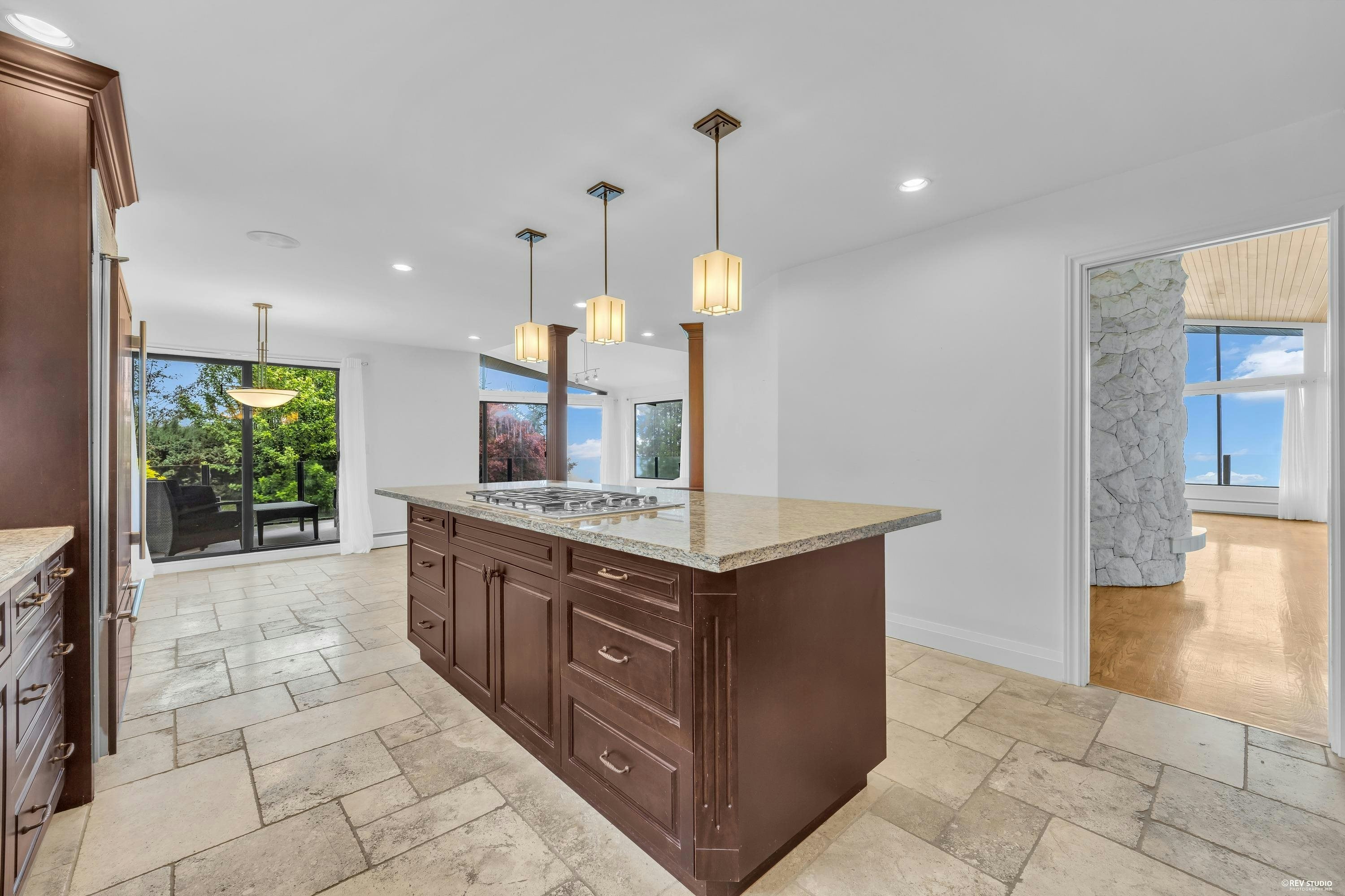1403 Chippendale Road, West Vancouver, BC, V7S 2N7 - 15