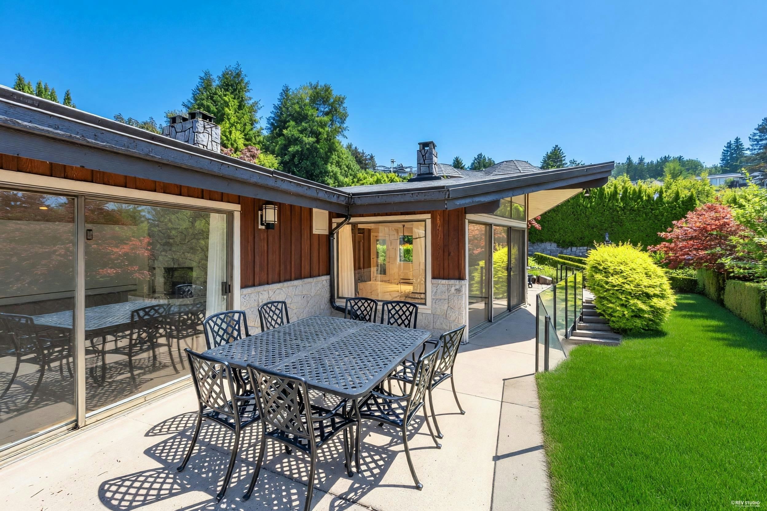 1403 Chippendale Road, West Vancouver, BC, V7S 2N7 - 11