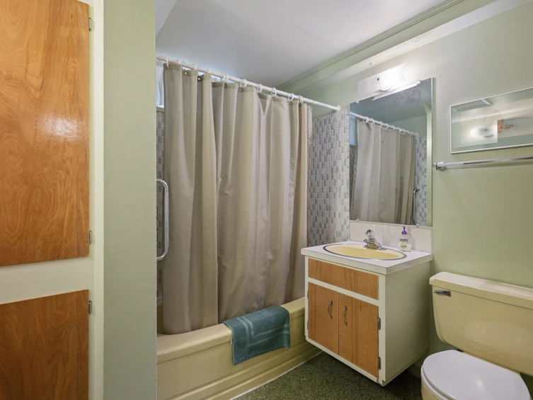 66 Courtney Crescent, New Westminster, BC, V3L 4M2 - 23