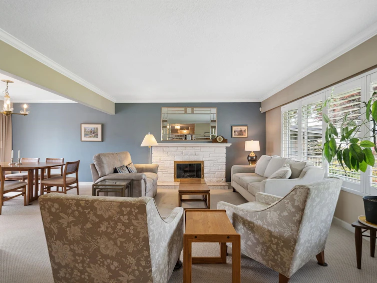 66 Courtney Crescent, New Westminster, BC, V3L 4M2 - 3