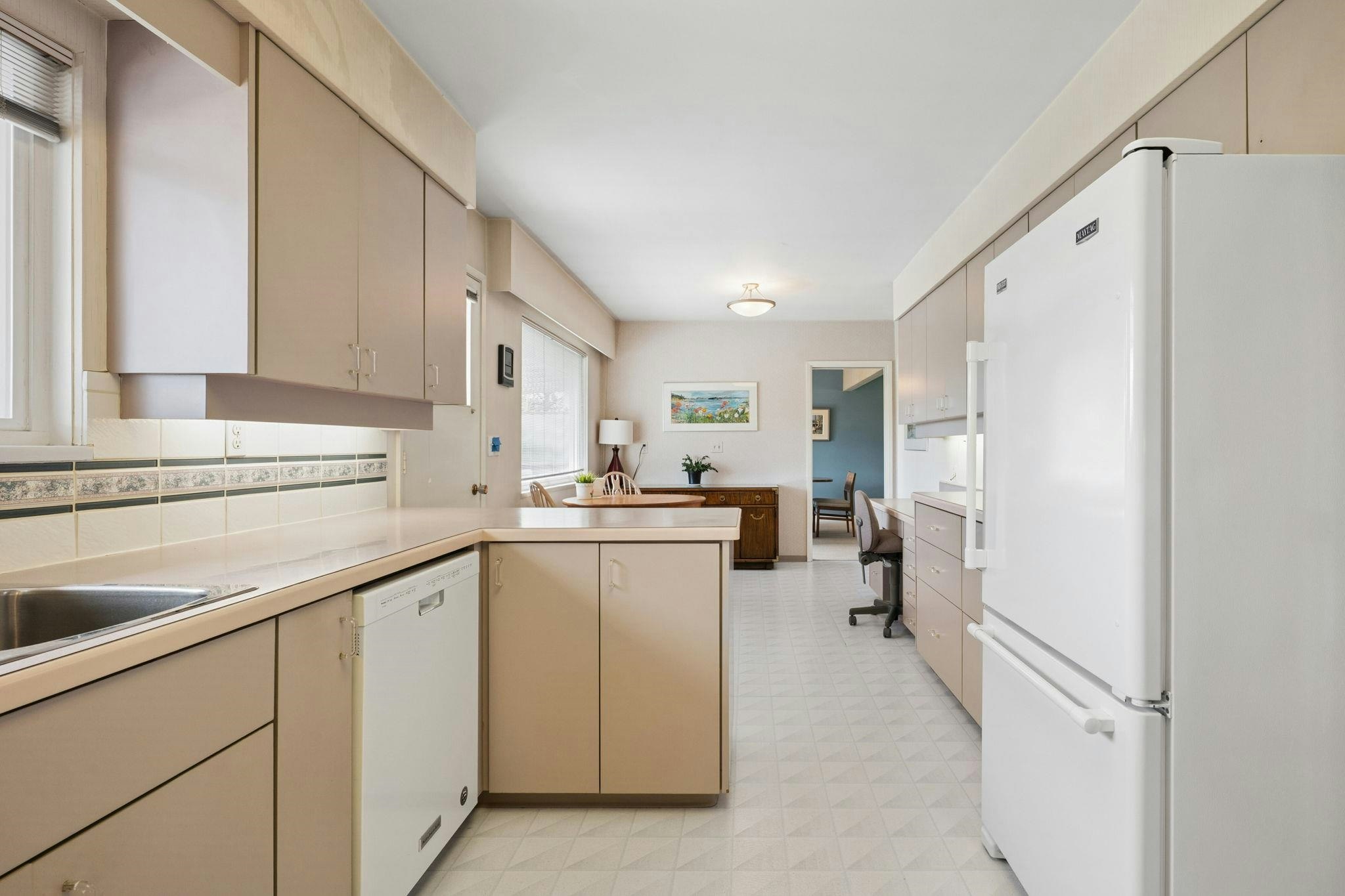 66 Courtney Crescent, New Westminster, BC, V3L 4M2 - 12