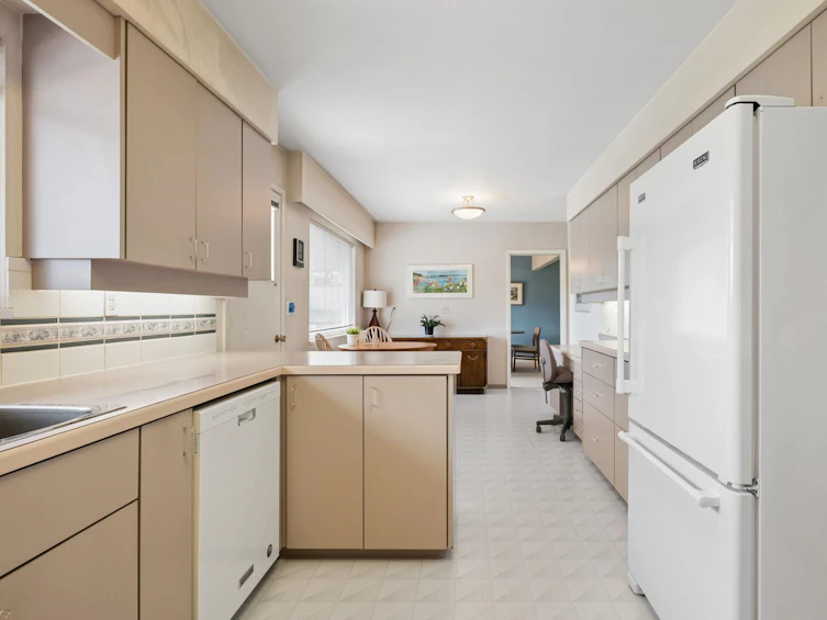 66 Courtney Crescent, New Westminster, BC, V3L 4M2 - 12