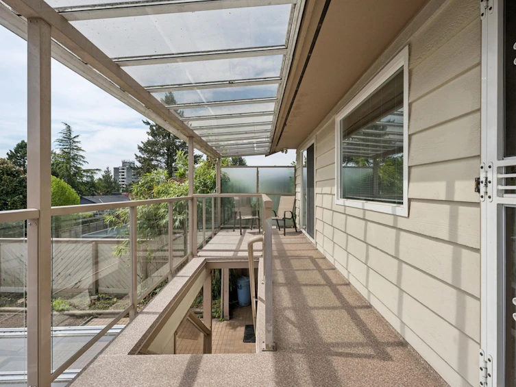 66 Courtney Crescent, New Westminster, BC, V3L 4M2 - 29