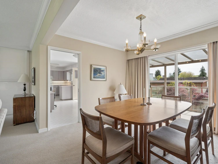 66 Courtney Crescent, New Westminster, BC, V3L 4M2 - 6
