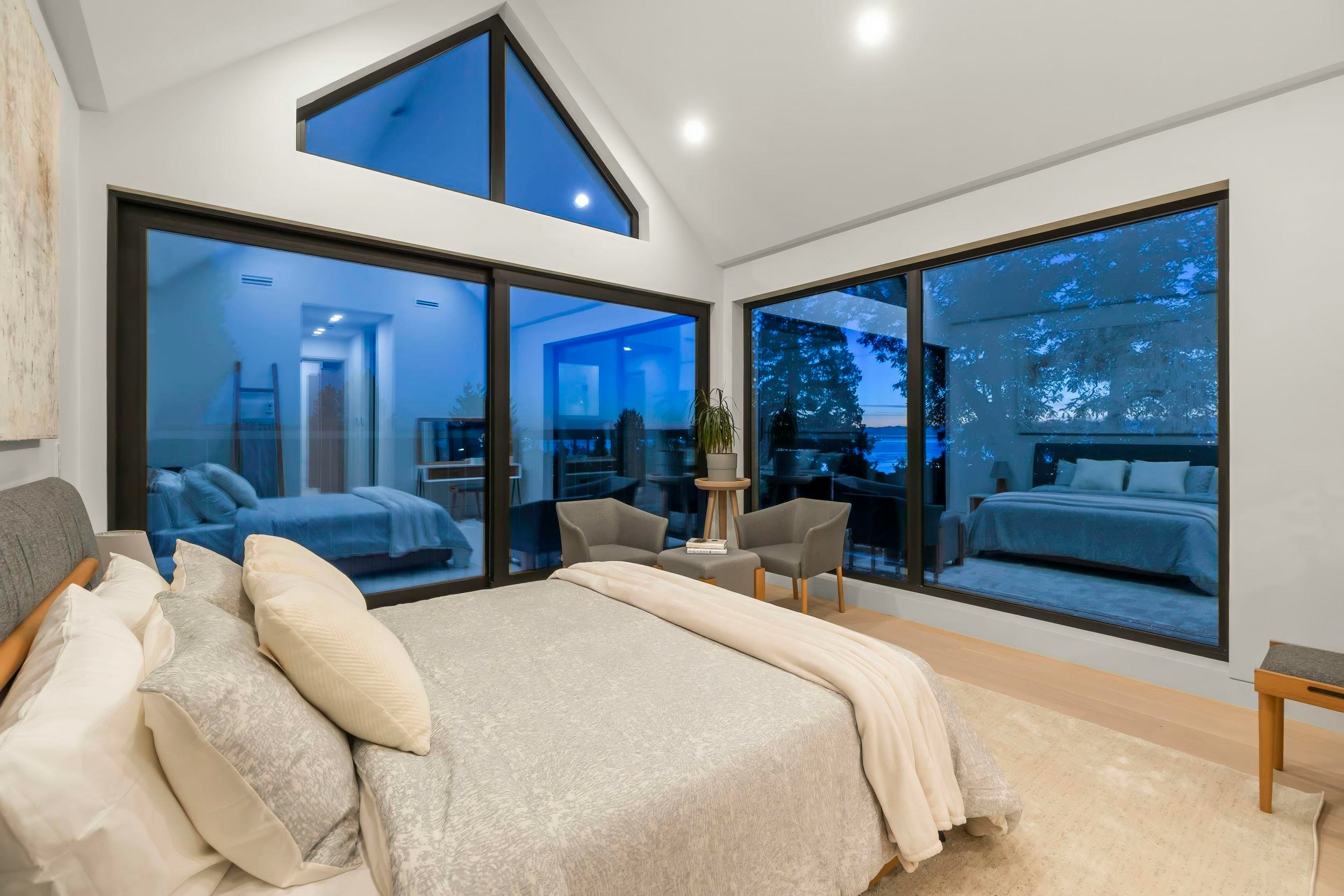 1066 Fulton Avenue, West Vancouver, BC, V7T 1N2 - 24