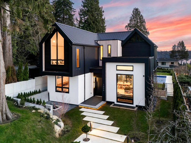 1066 Fulton Avenue, West Vancouver, BC, V7T 1N2 - 5